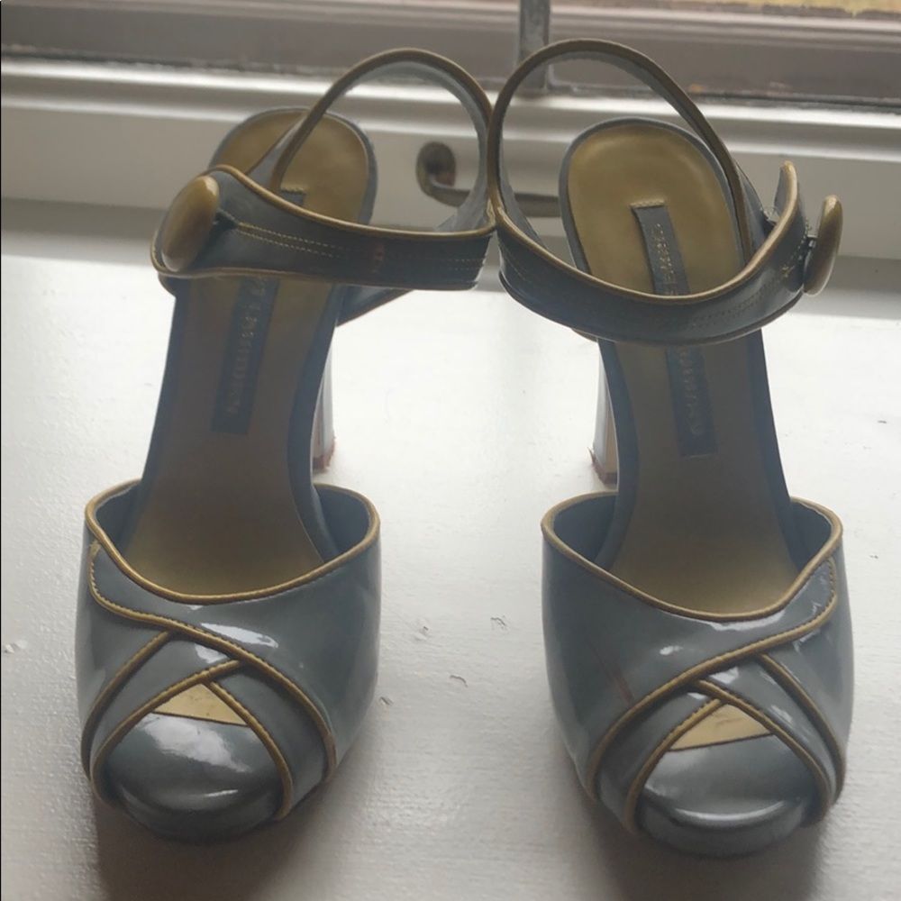 Chinese laundry retro heels